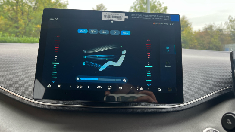 BYD Dolphin Surf 65kW Boost 43kWh 5dr Auto Electric Hatchback